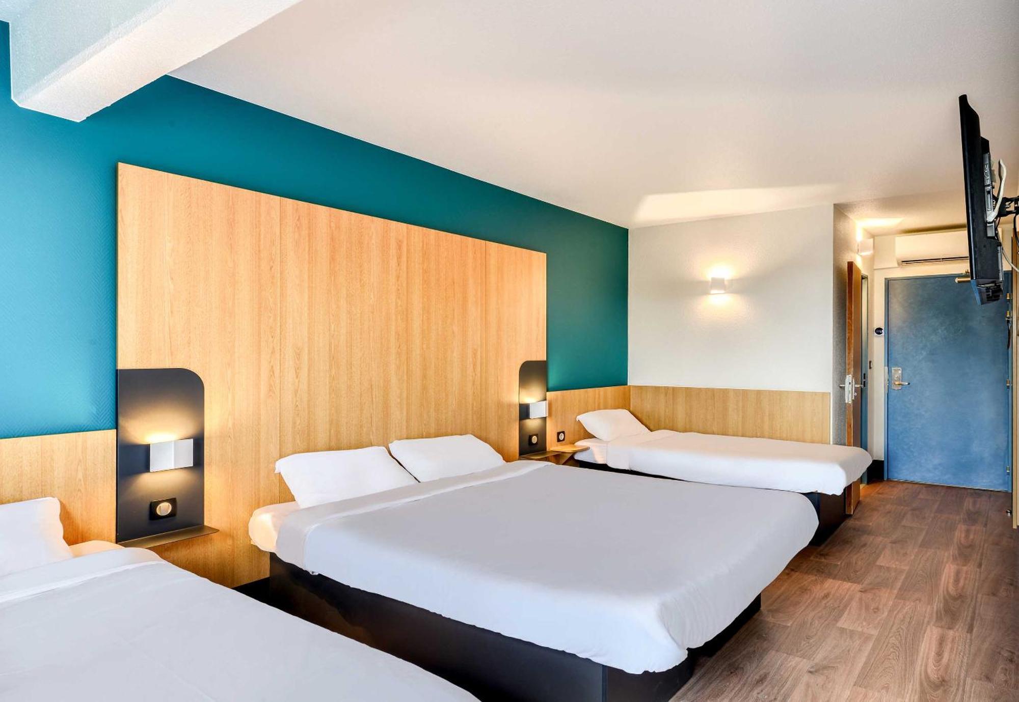 B&B Hotel Pézenas Exteriör bild
